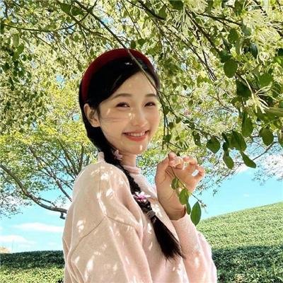 老艺术家孙女被曝考学走后门，深夜直播间画面流出